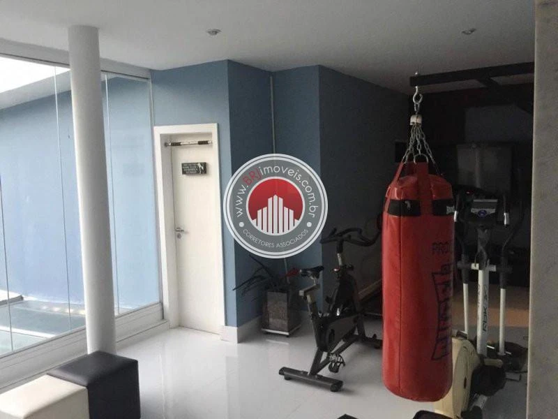 Ванна та 6 спалень: будинок 525 м² — photo 17
