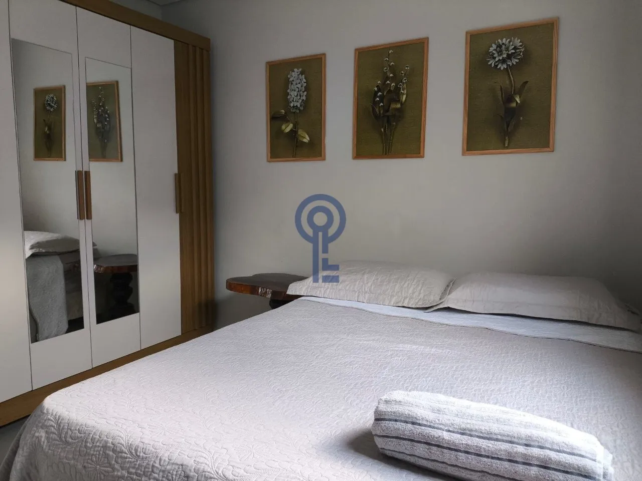 Furnished 2-bedroom house with private garden — photo 15