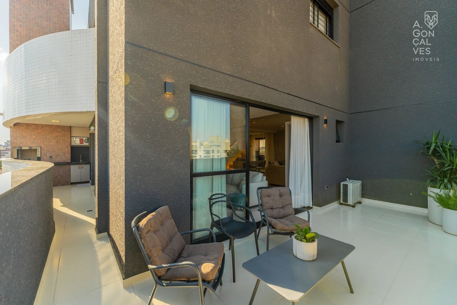 3-bedroom apartment with a dishwasher — photo 16