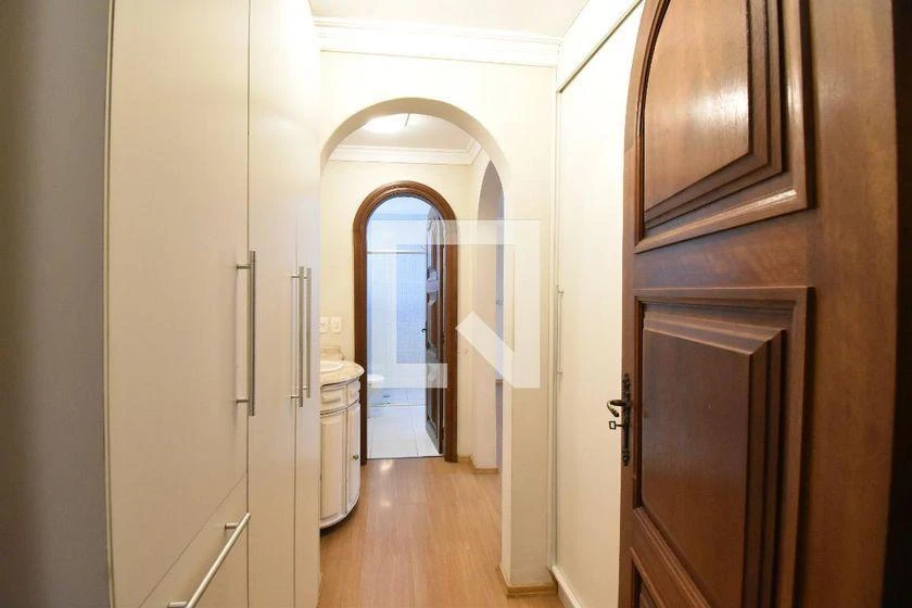 House with 5 bedrooms, gas stove and 650 m² — photo 29