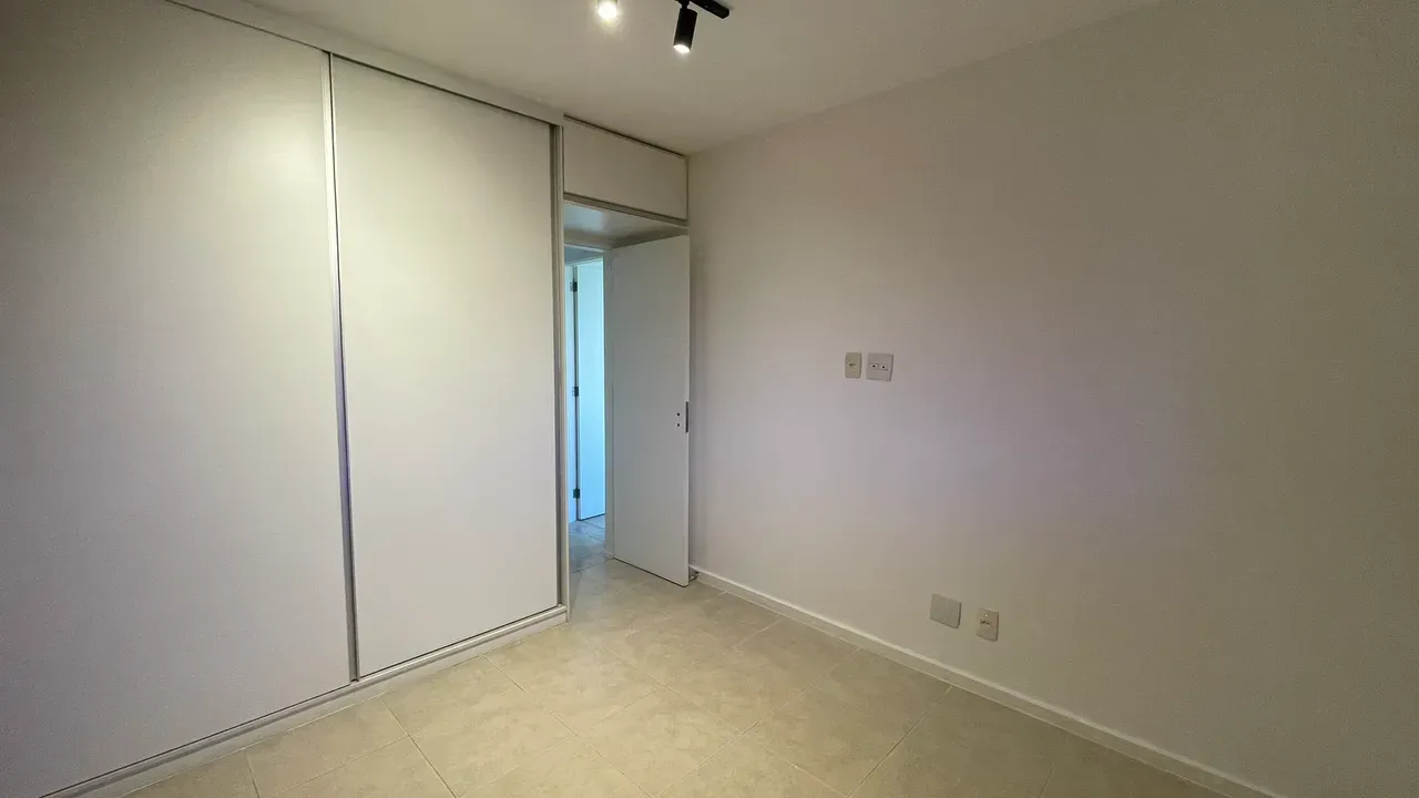 2-bedroom apartment with balcony and 3 bathrooms — photo 16