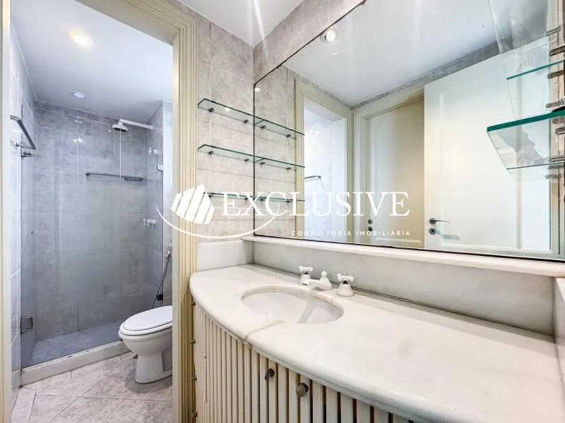 Apartamento residencial com 3 quartos e 5 banheiros — photo 12