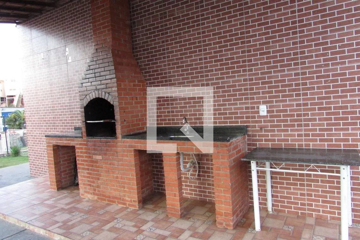 Apartamento amueblado de 2 dormitorios y cocina a gas — photo 44