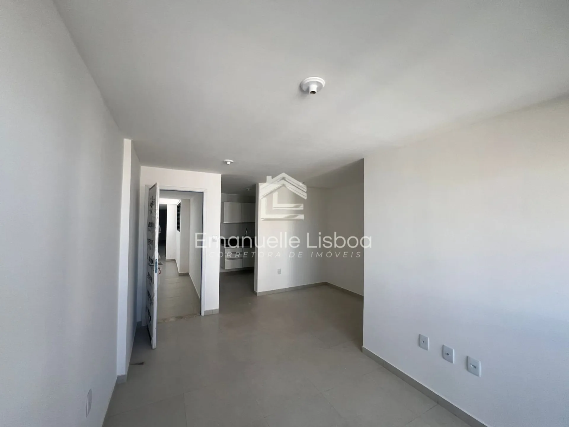 Apartamento, 72 m², com janelas do piso ao teto — photo 4
