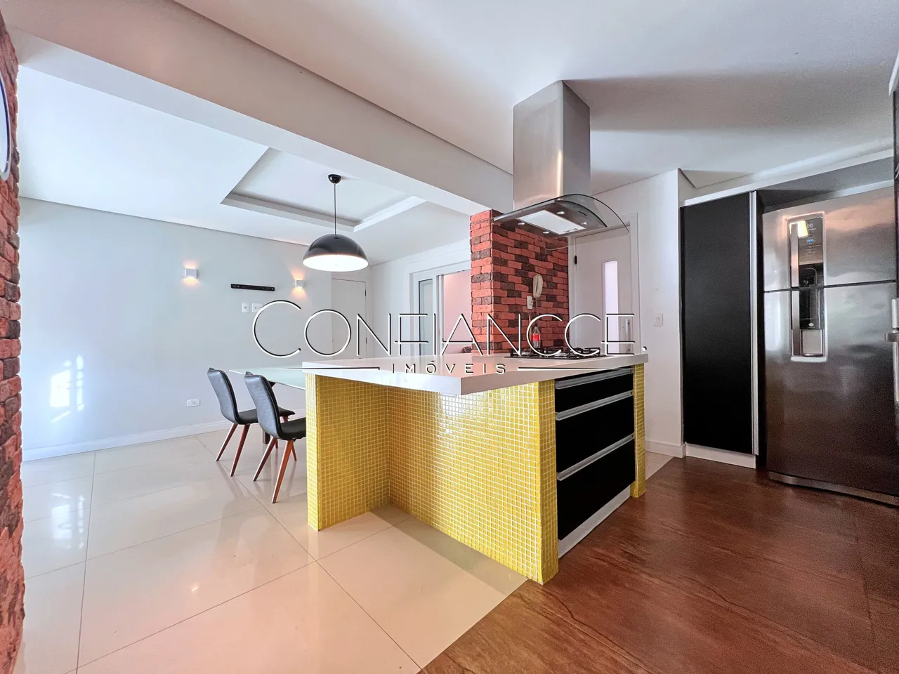 Casa em condomínio com 4 quartos e 6 banheiros — photo 10