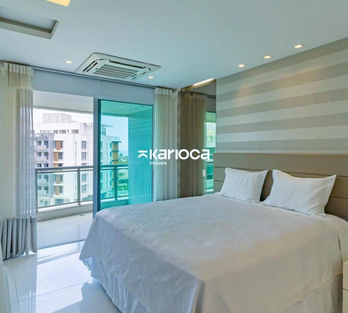 Apartamento mobiliado com 4 suítes e churrasqueira na varanda — photo 42