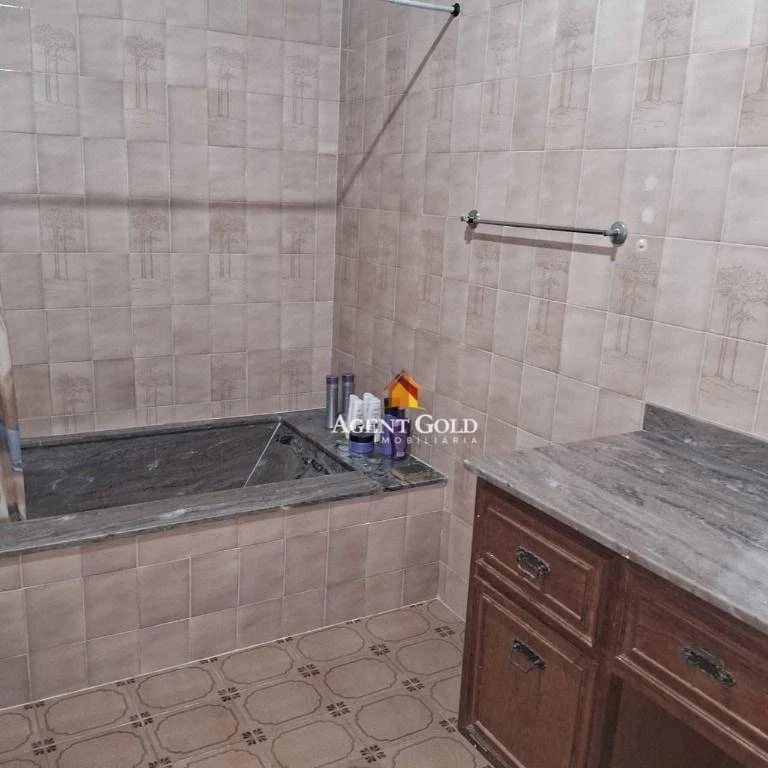 Меблированный дом с 7 спальнями и 800 м² — photo 9