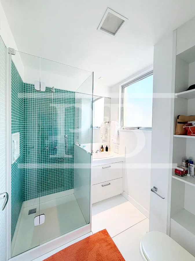Apartamento de 3 dormitórios com 240 m² e 3 vagas — photo 27