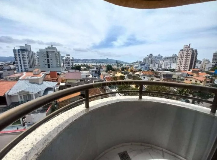 Apartamento amueblado de 159 m² con 3 dormitorios y 3 baños — photo 6