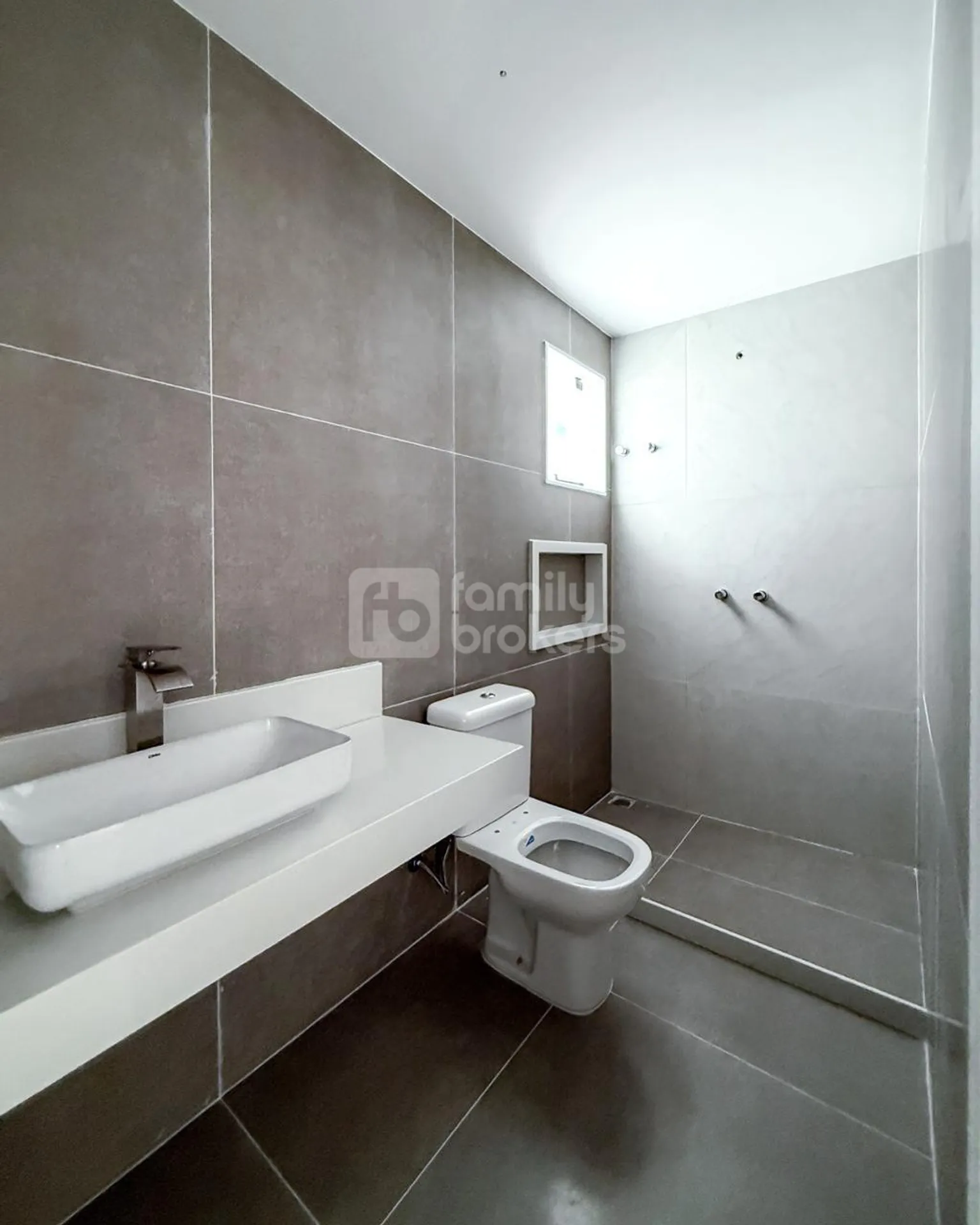 House, 180 m², with a grill on the balcony — photo 4
