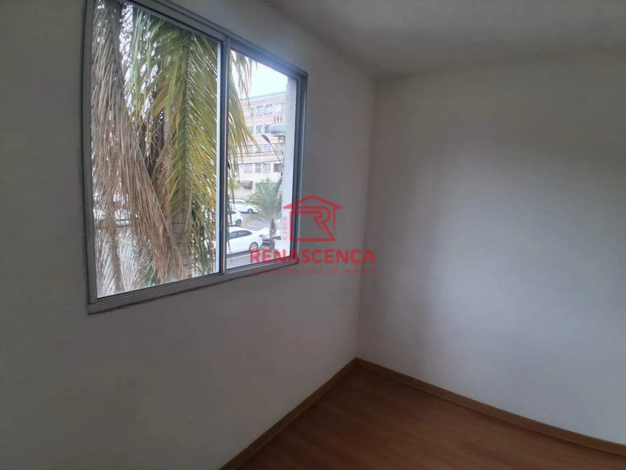 Apartamento de 2 quartos em condomínio com piscina — photo 28