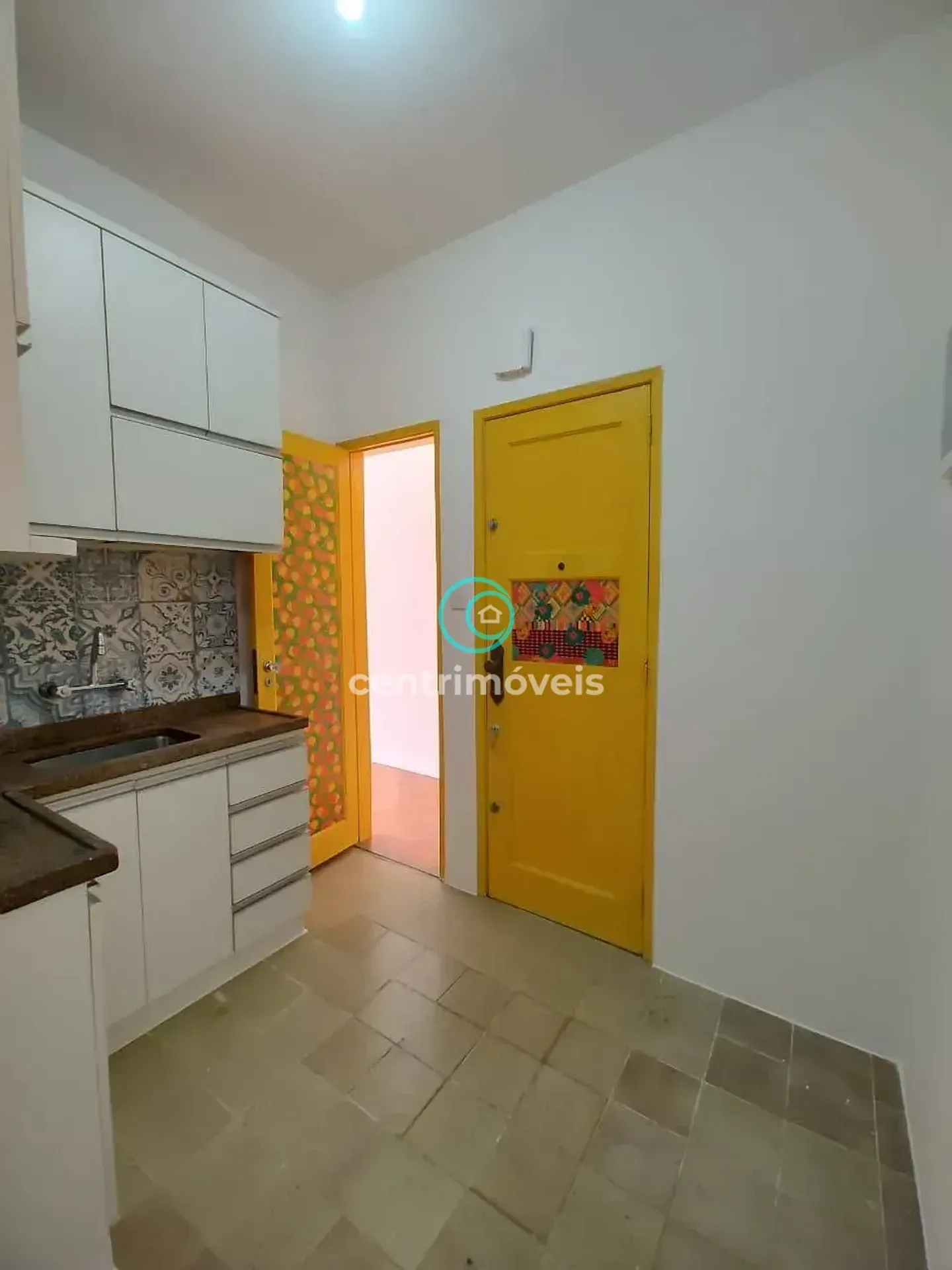 Квартира на 6-му поверсі з видом на гори — photo 23