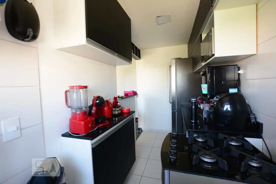 Furnished 2-bedroom apartment with open-plan kitchen — photo 45