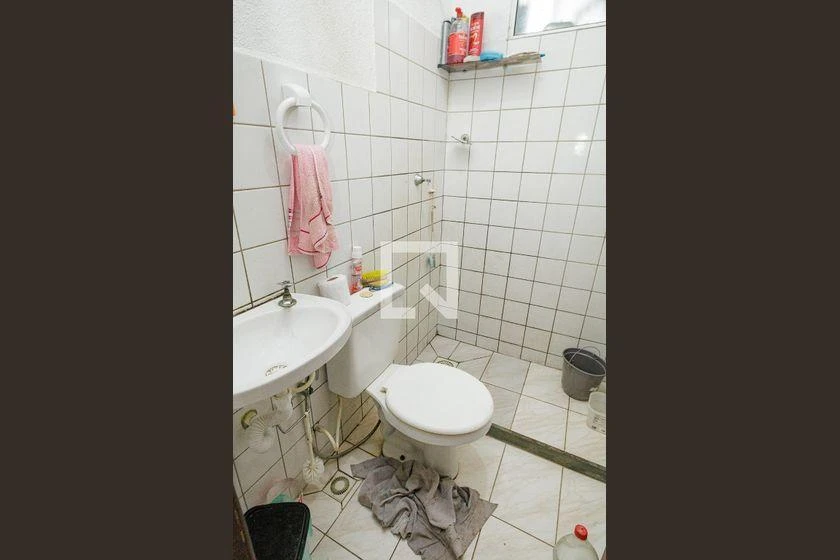 Apartamento mobiliado com 2 quartos e 1 banheiro, 64 m² — photo 4