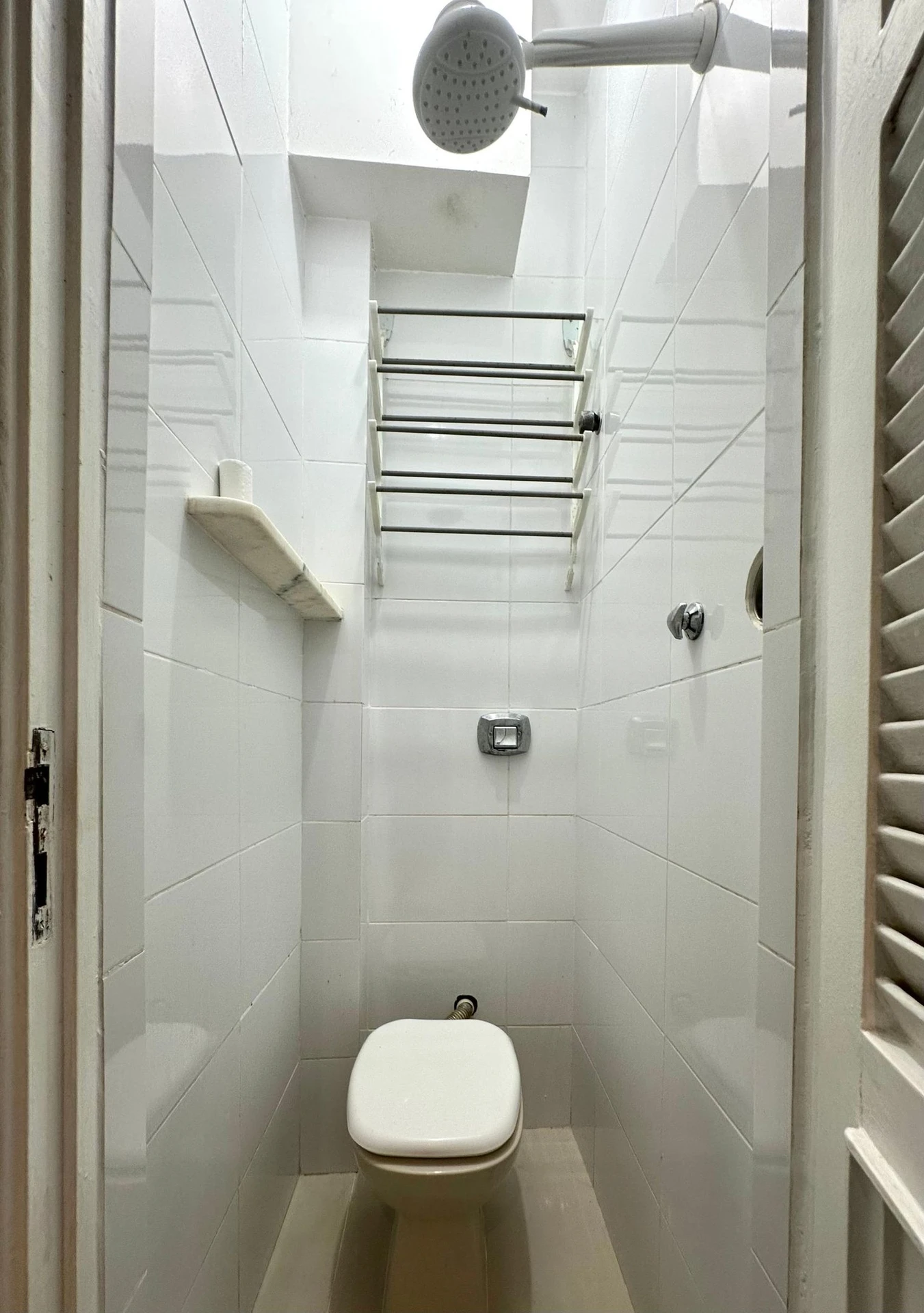 93 m² apartment with a washing machine and a water view — photo 26