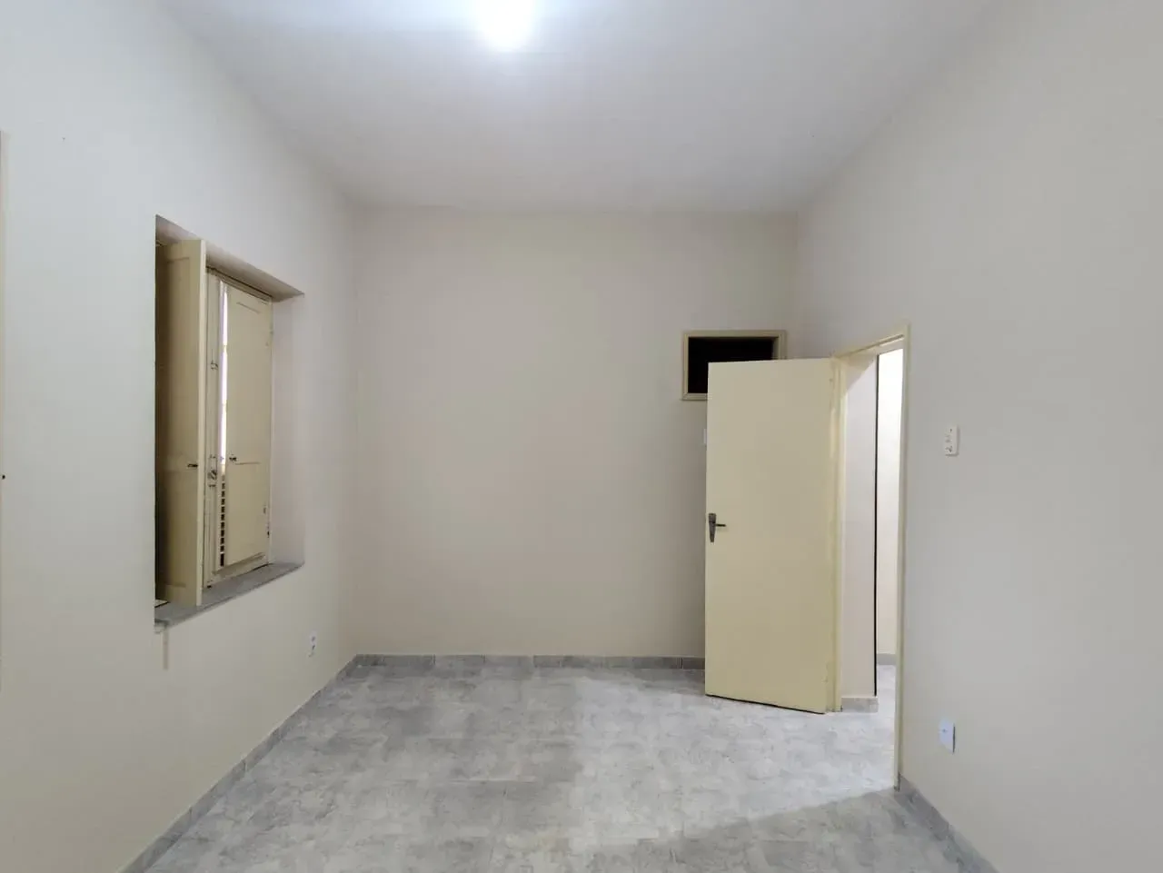 Unfurnished house with 2 bedrooms and a terrace — photo 4