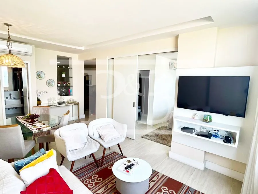 Furnished 3-bedroom apartment with 3 bathrooms — photo 9