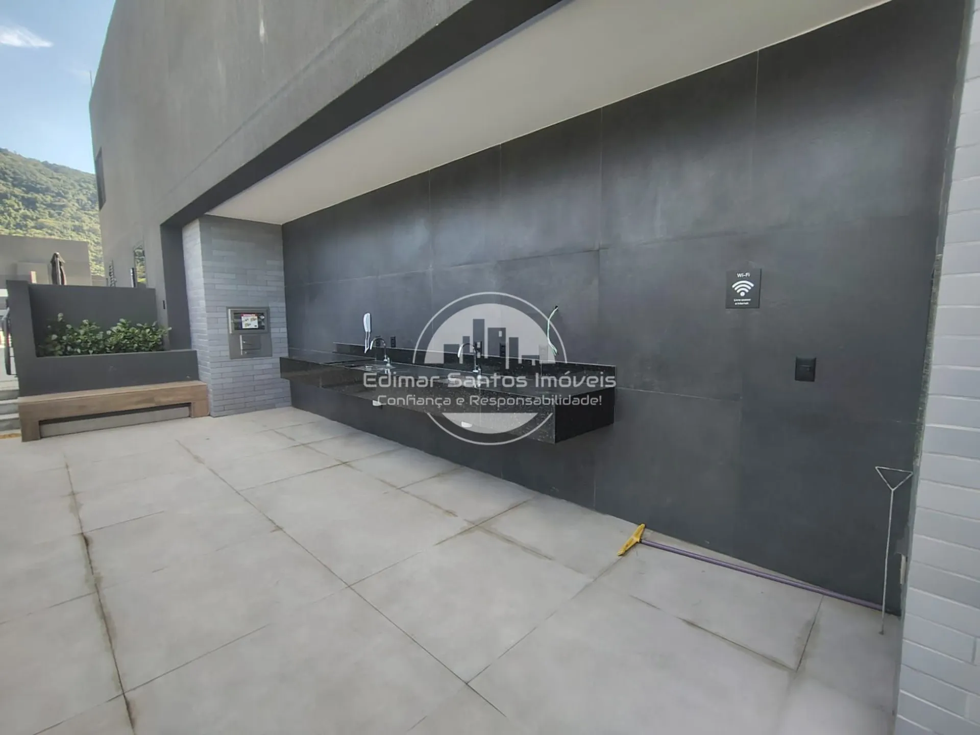 55 m² apartment with 2 bedrooms (1 en-suite) on floor 10 — photo 17
