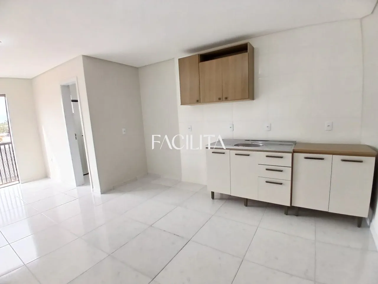 30 m² studio with a balcony and 1 parking space — photo 4