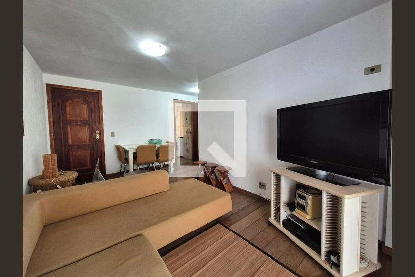 Apartamento de 2 quartos com varanda envidraçada — photo 22