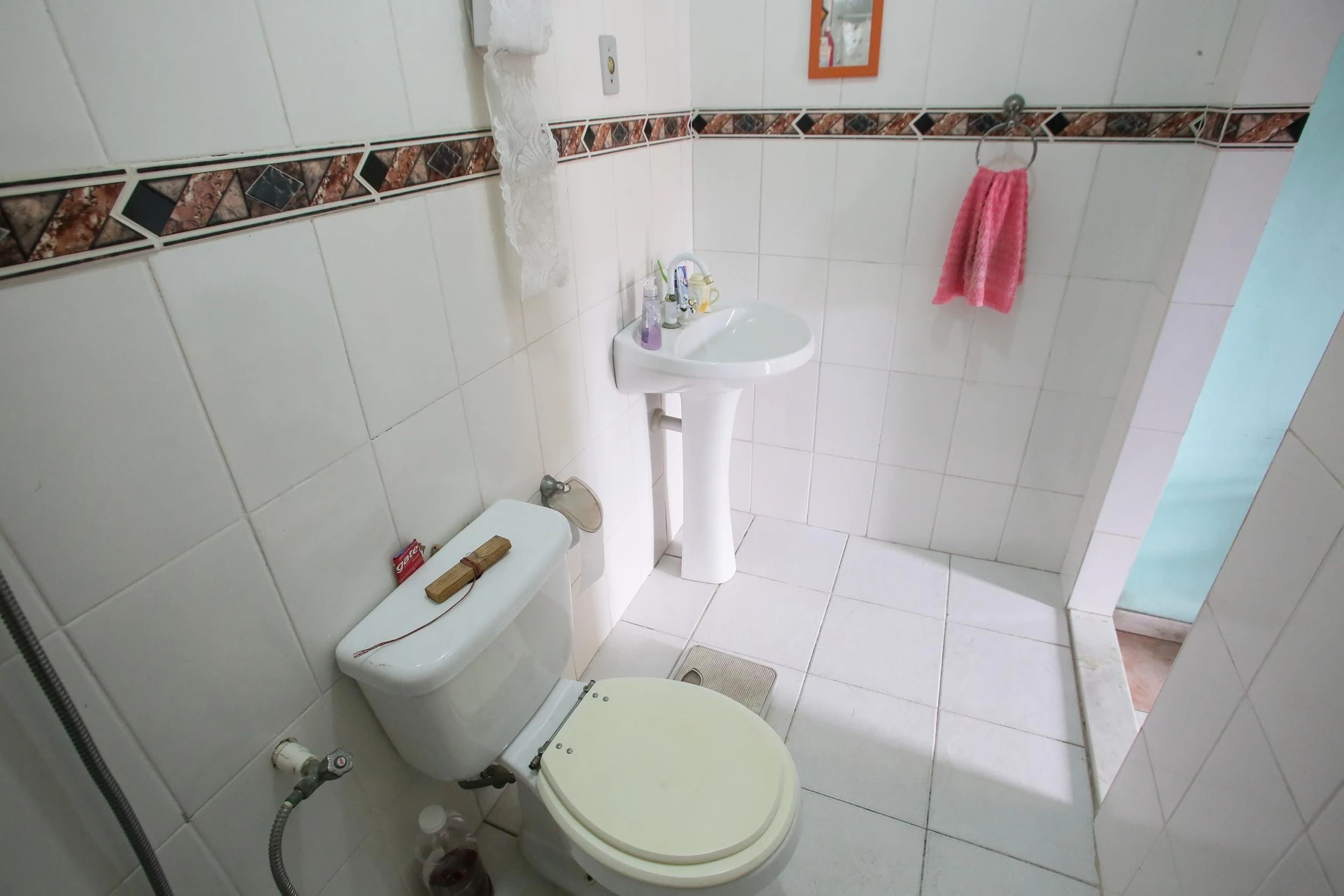 Casa mobiliada com 2 suítes e 3 banheiros e 1 vaga — photo 15