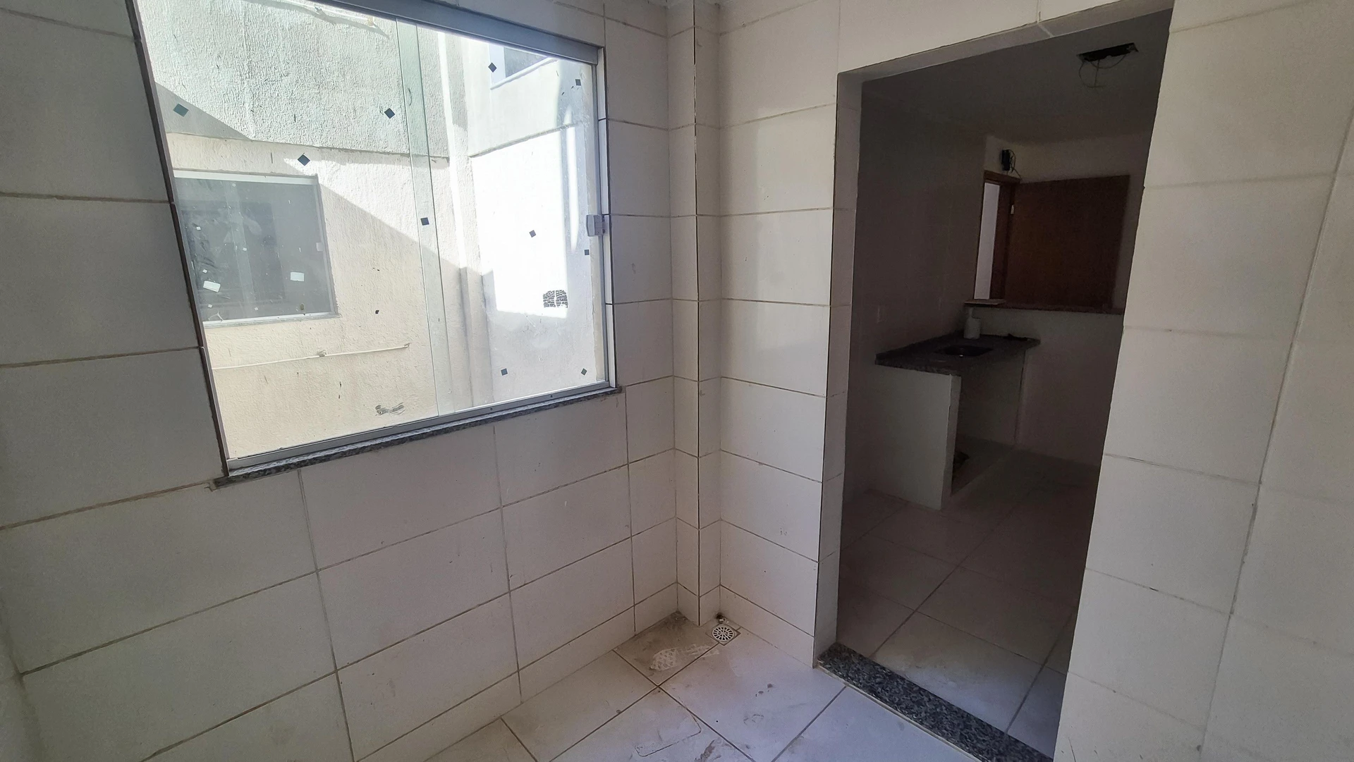 2-bedroom unfurnished apartment with closed kitchen — photo 6