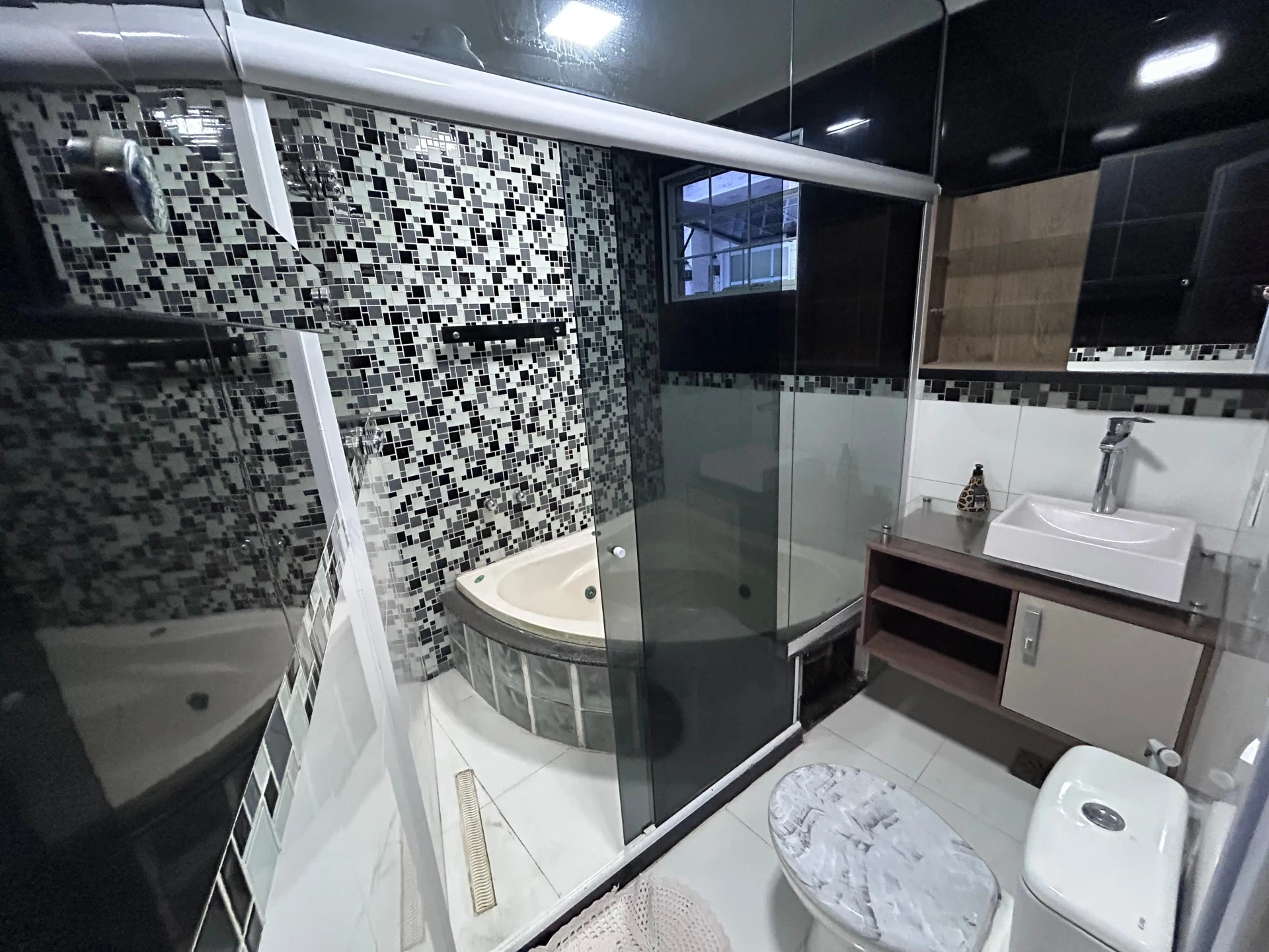 Мебльований будинок на 4 окремі ванні, 200 м² і 3 місця — photo 10