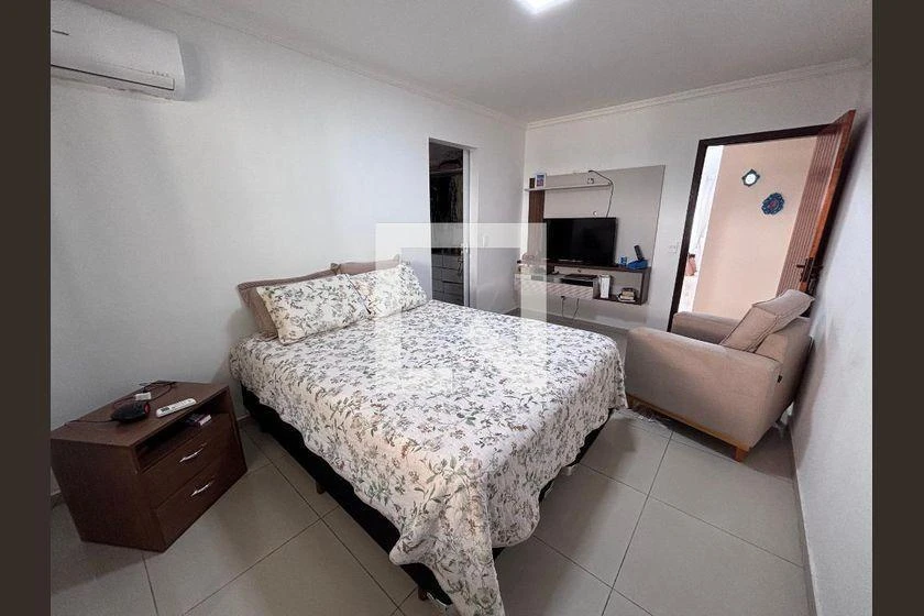 Casa sem mobília com 4 quartos e 618 m² — photo 19