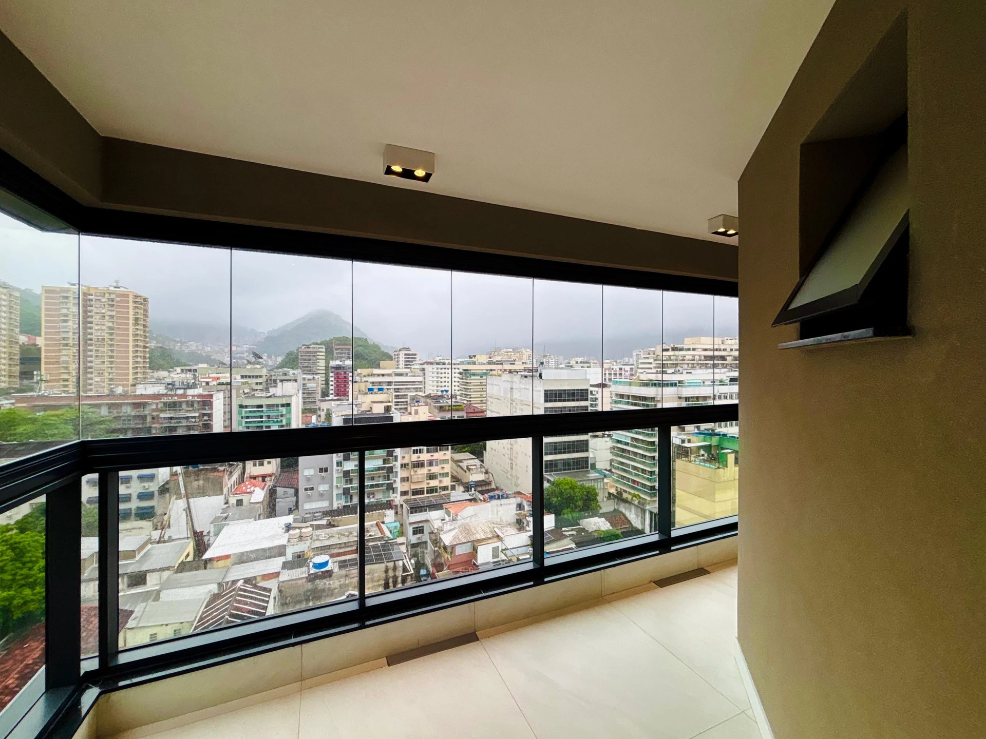 Departamento amueblado, 119 m², con vista a la montaña — photo 23