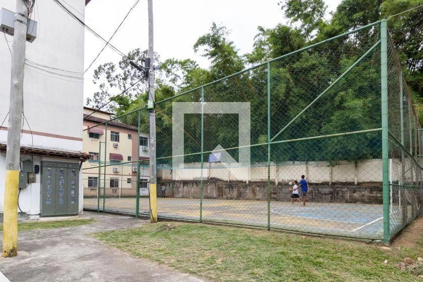 2-bedroom apartment in a building with a gym