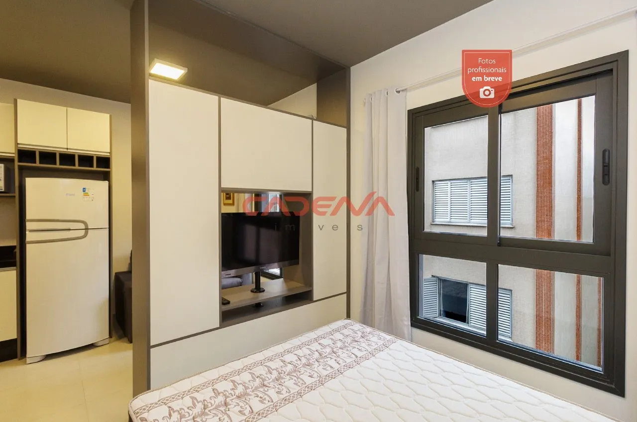 One-bedroom apartment in a building with a coworking space — photo 7