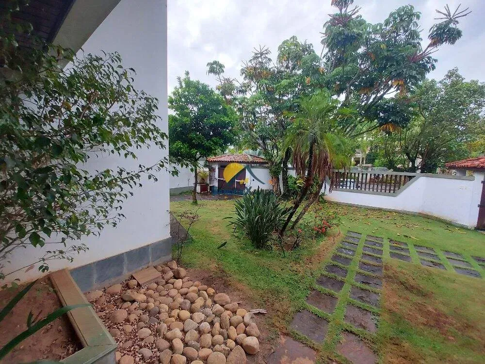 House with 4 bedrooms and 5 bathrooms for rent — photo 11