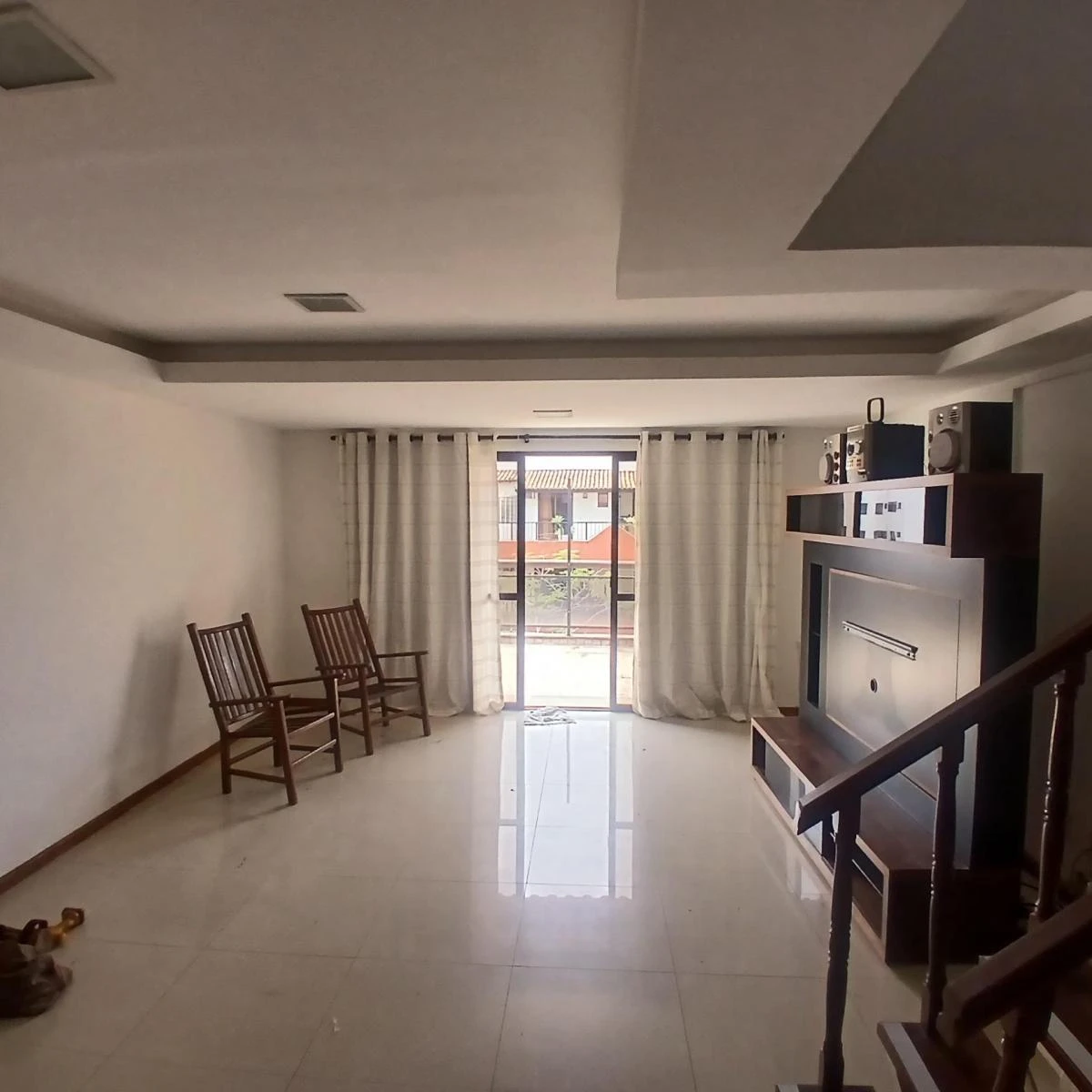 Duplex penthouse with 4 bedrooms and 4 baths, 300 m² — photo 9