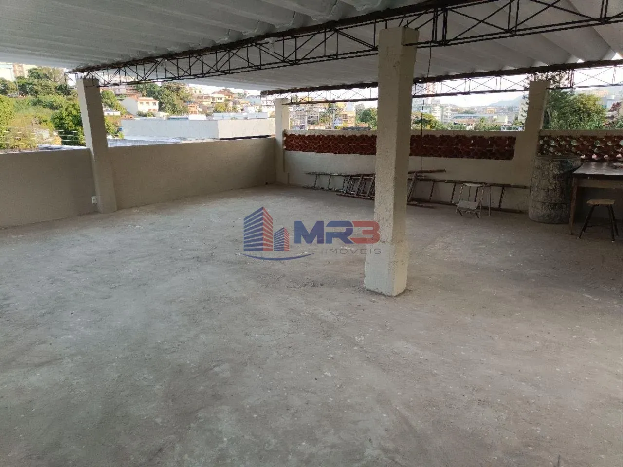 3-bedroom house with 204 m² and 2 en-suites — photo 38