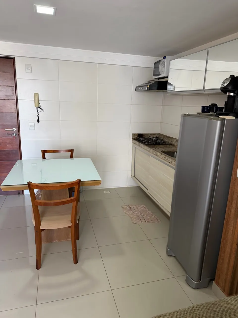 Apartamento mobiliado de 1 quarto em condomínio com piscina — photo 2