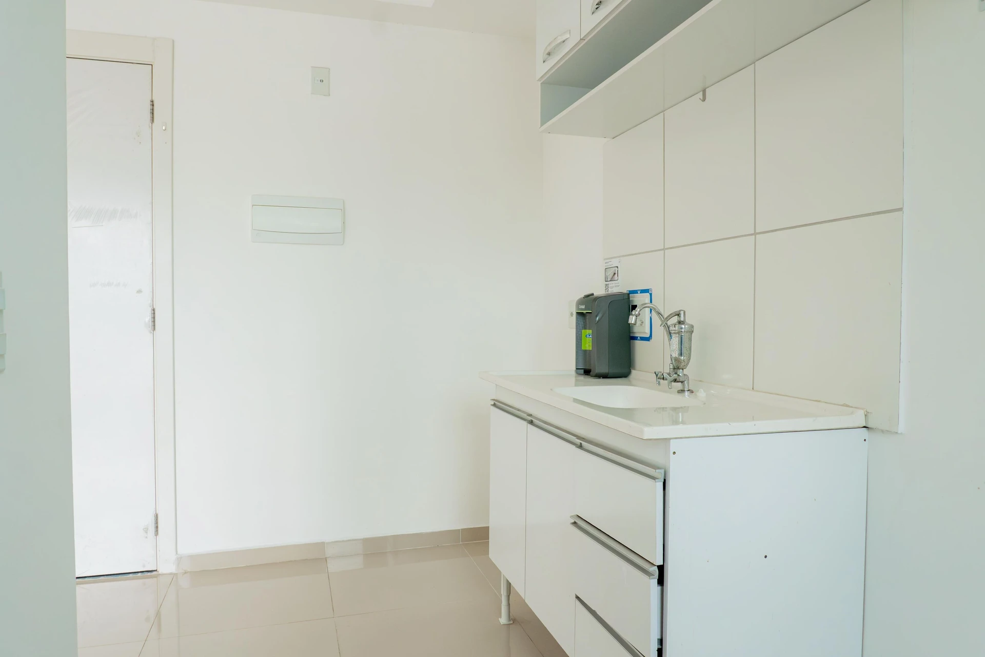 2-bedroom apartment with a mountain view in Rio de Janeiro — photo 19