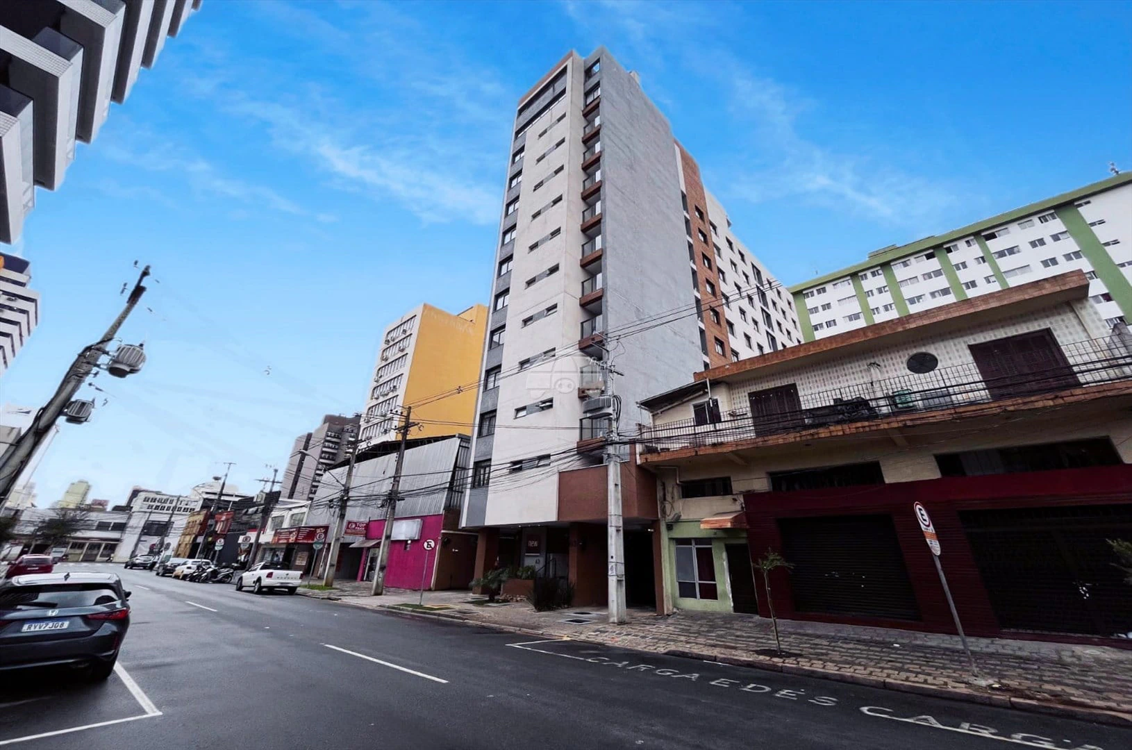 One-bedroom apartment with a home office in Curitiba — photo 20