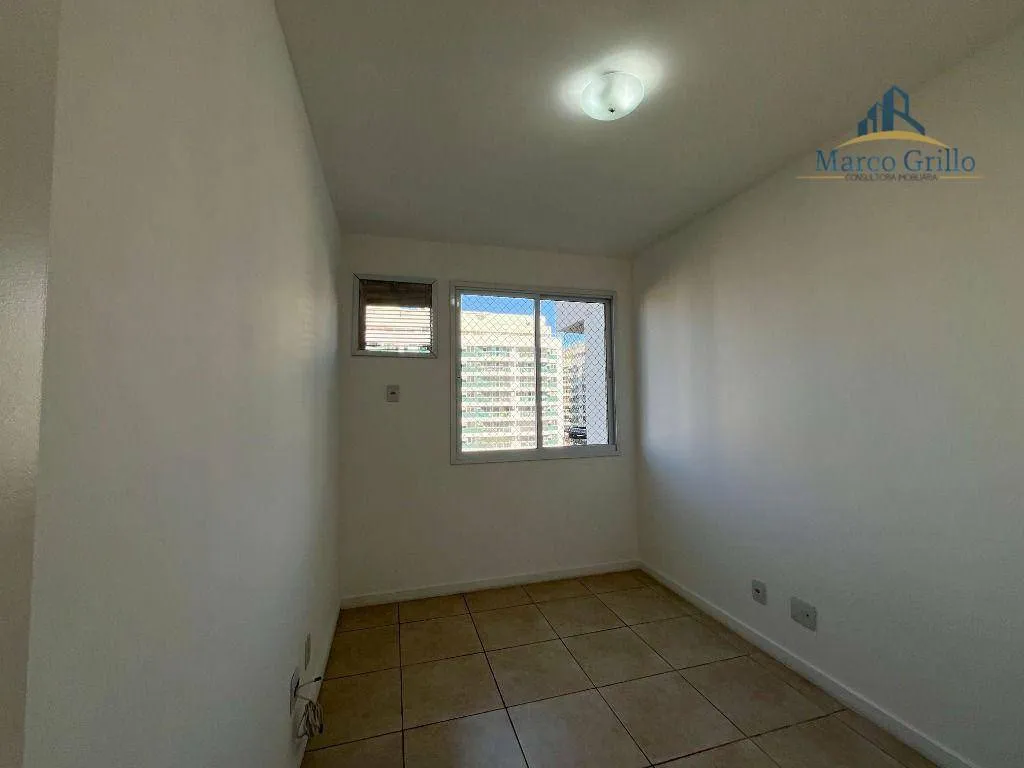 Park view in a 2-bedroom apartment, 69 m² — photo 9