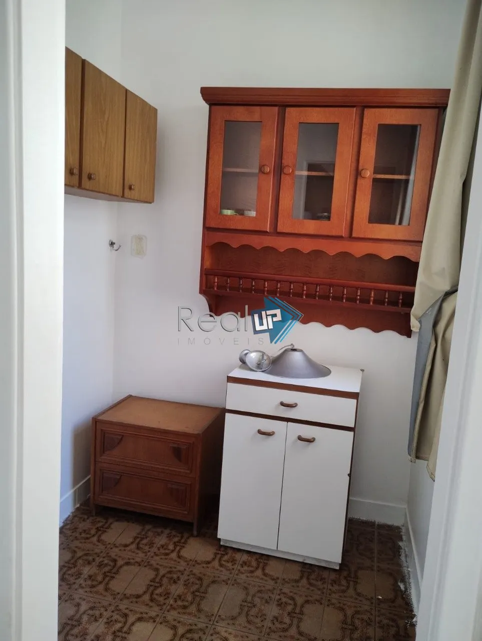 Apartamento mobiliado com 2 quartos e 1 banheiro com box — photo 19