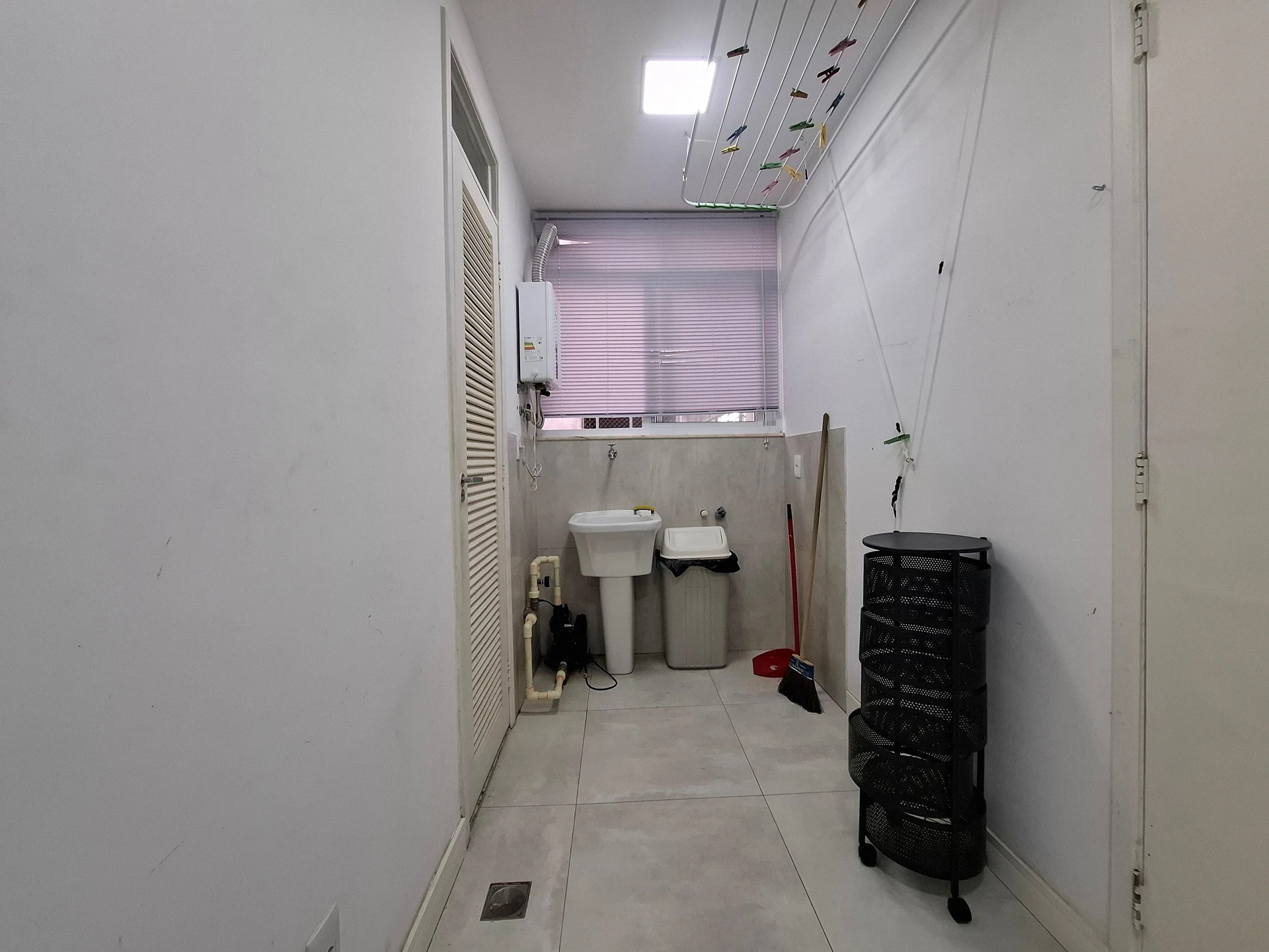 2-bedroom apartment with a home office — photo 13