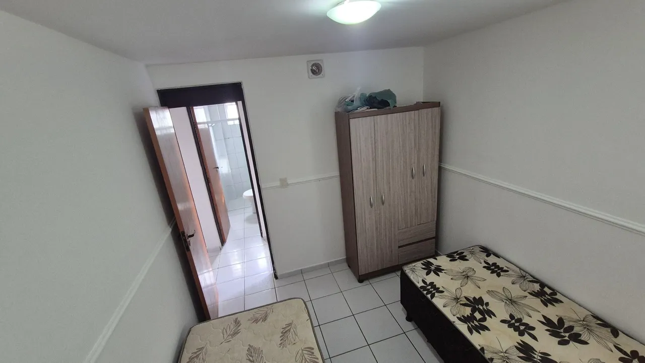 Furnished apartment with 3 bedrooms and 2 bathrooms — photo 6