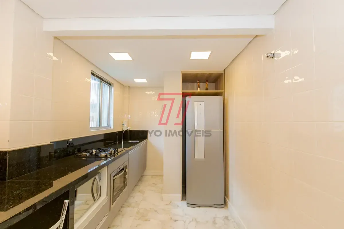 Квартира на 7-му поверсі з балконом із грилем — photo 22