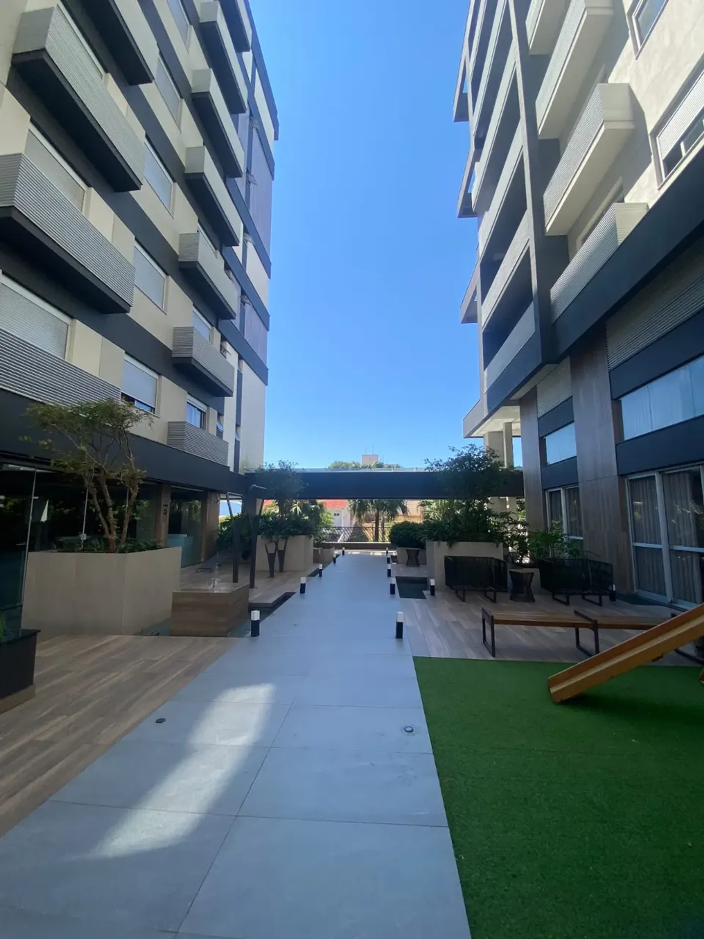 90 m² apartment with 2 bedrooms and balcony grill — photo 23