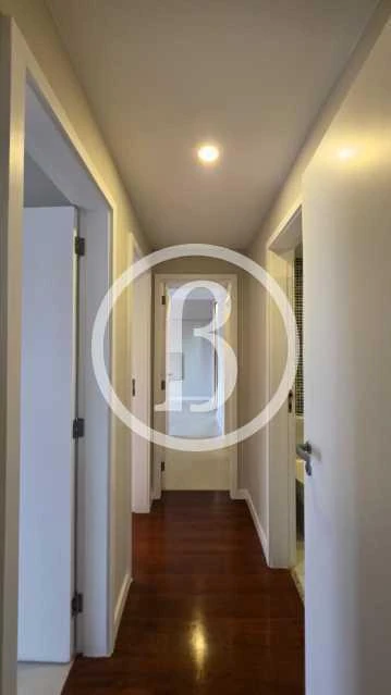 Apartamento de 130 m² com 3 quartos e varanda — photo 21
