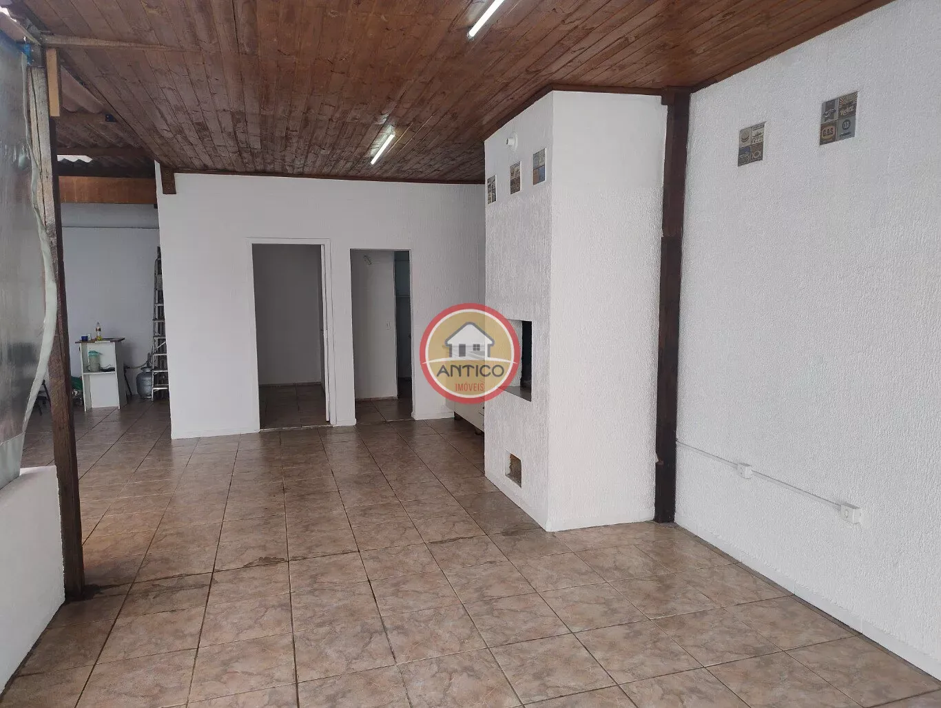 Unfurnished house with 10 bedrooms and 5 bathrooms, 380 m² — photo 24