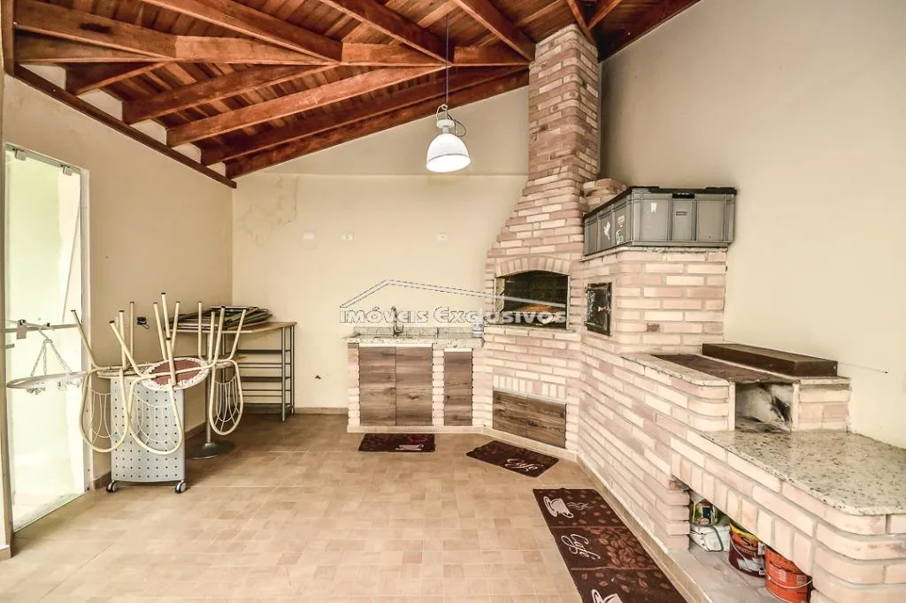 Furnished 253 m² house with 4 bedrooms and an open gas kitchen — photo 23