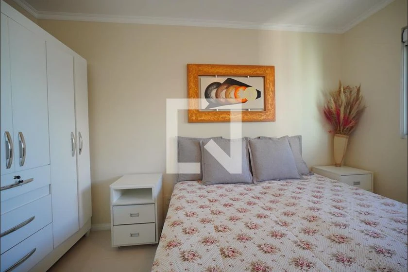 Apartamento mobiliado com 2 quartos e varanda — photo 8