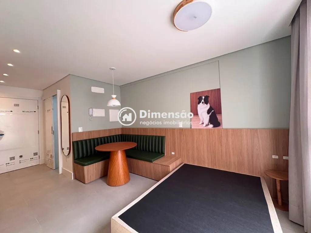 Furnished 23 m² studio with glass shower enclosure — photo 3