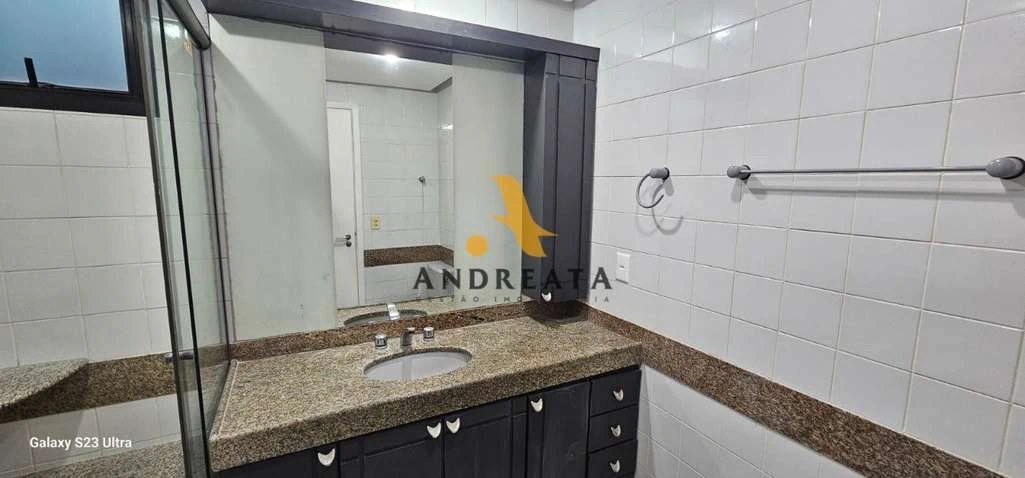 Apartamento com 3 suítes, varanda e 2 vagas na garagem — photo 12