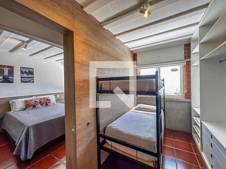 Washing machine in a 4-bedroom house, 400 m² — photo 9